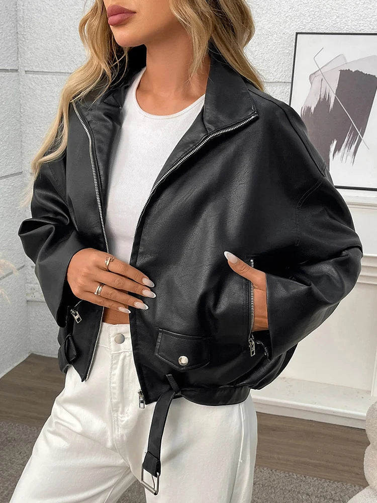 Veste en Cuir Streetwear Vintage Femme – Look Moto Biker et Streetwear