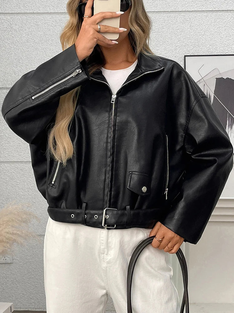 Veste en Cuir Streetwear Vintage Femme – Look Moto Biker et Streetwear